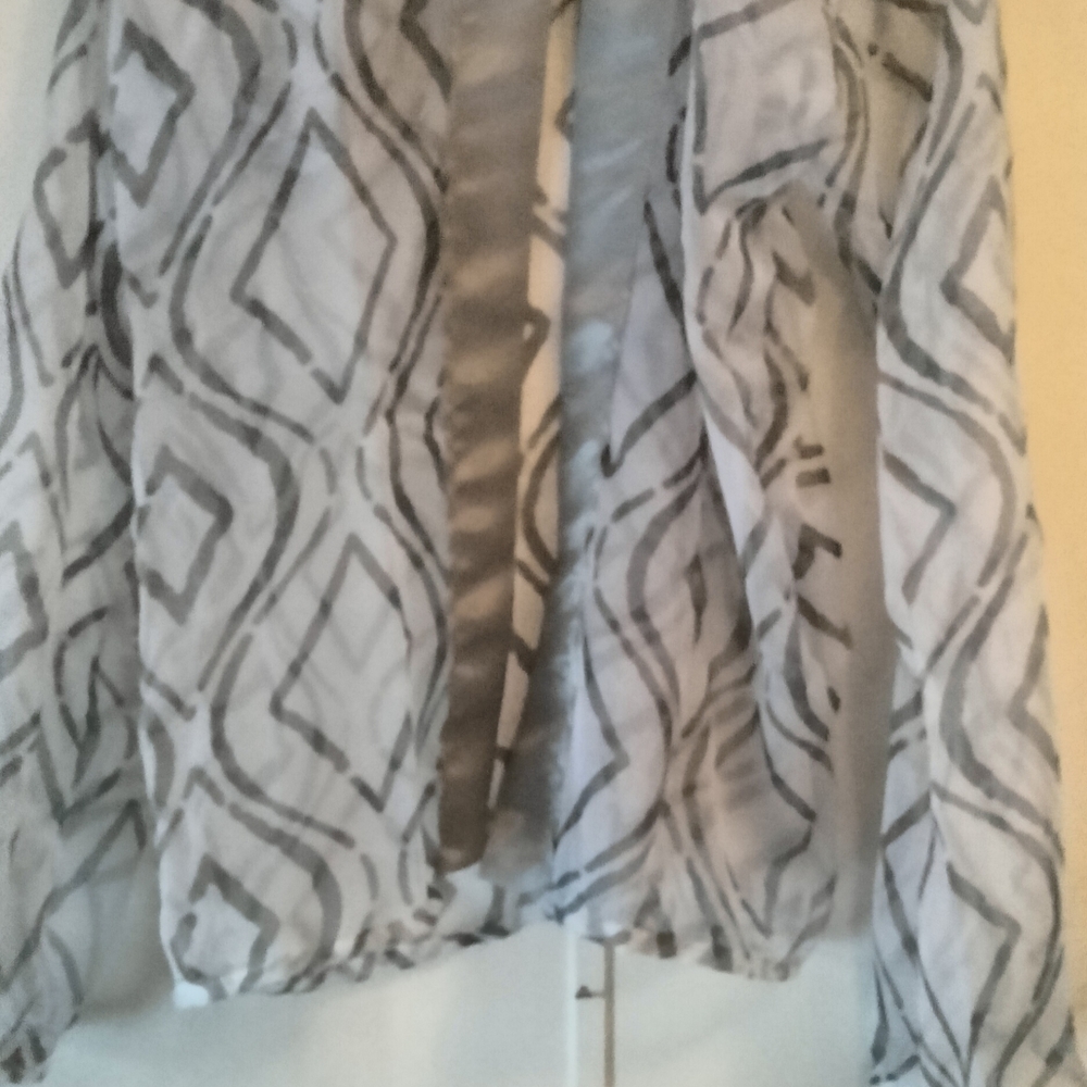 Chic Gray Geometric Style Sheer Blouse